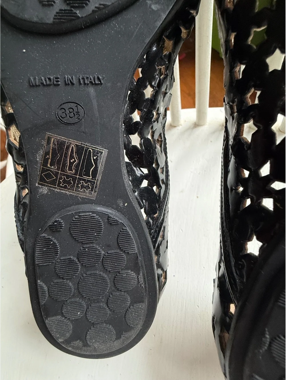 Jimmy Choo Black Laser Cut Leather Flats Size 38.5 Made in Italy